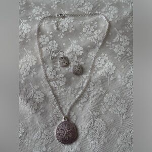 Signed SHB Silver Tone Sandollar Necklace & Earrings  Adjustable 22 inches